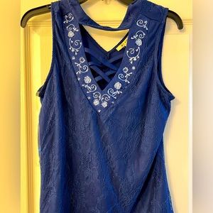 Navy blue lace tank top NWT size medium